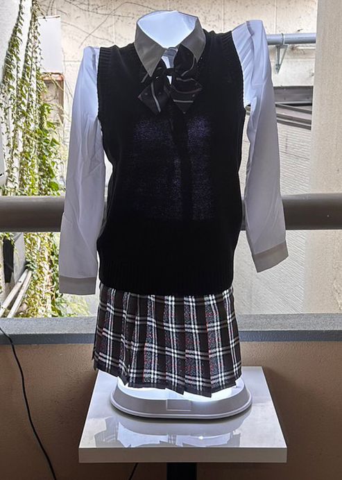 制服セーター